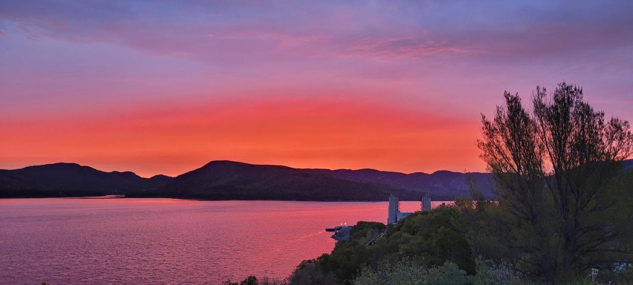 Coastal Lookout Suites Corner Brook Esterno foto